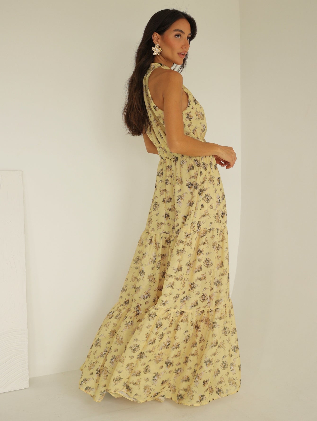 Amarelo