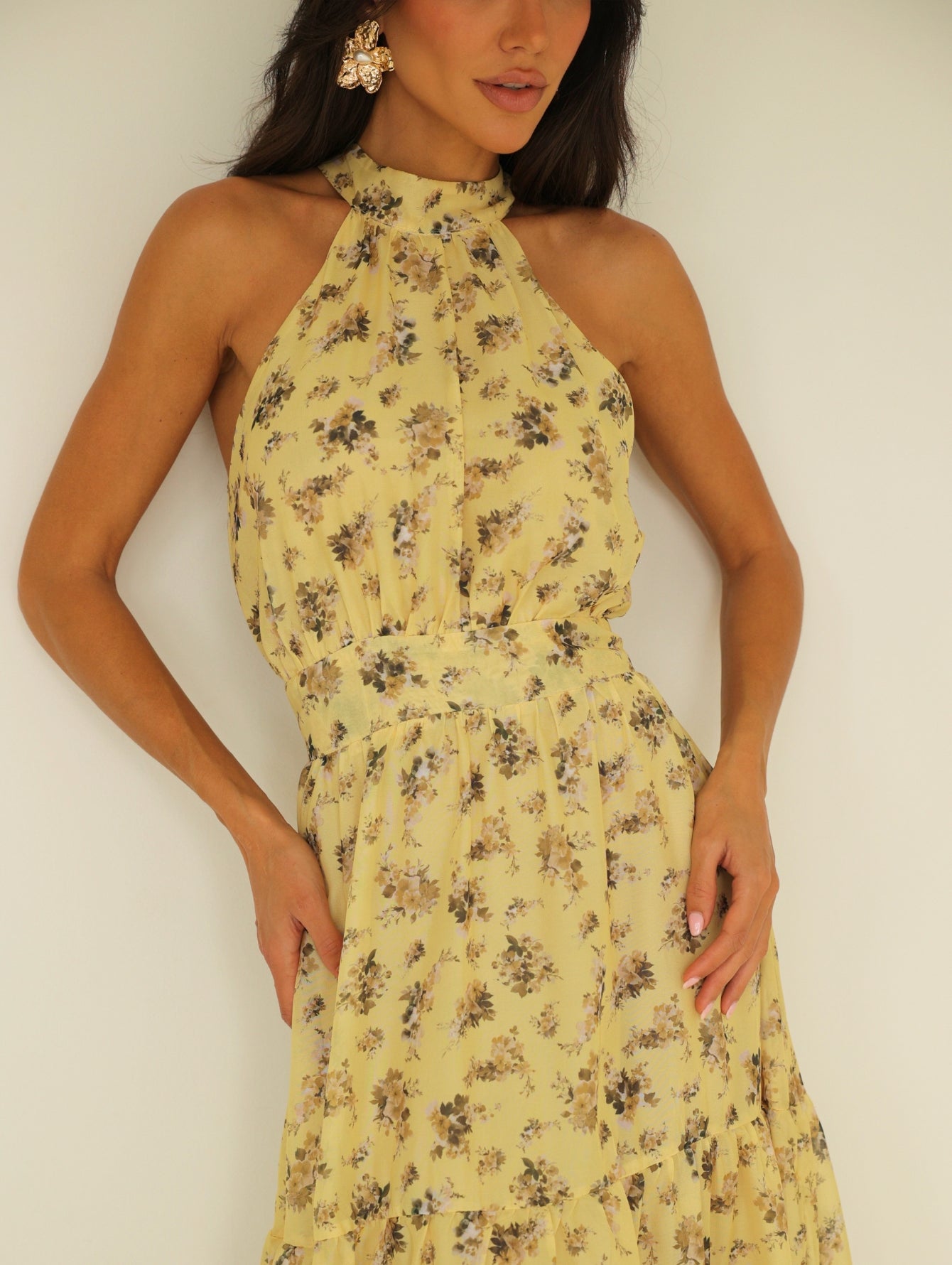 Amarelo