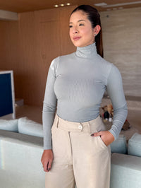 Cinza