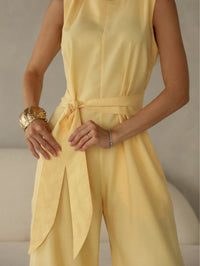 Amarelo