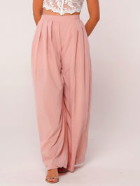 Calça Alfaiataria Pantalona Fluida Comfy com Elástico e Bolso Lateral Maite