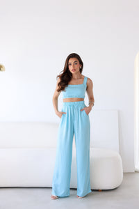Azul