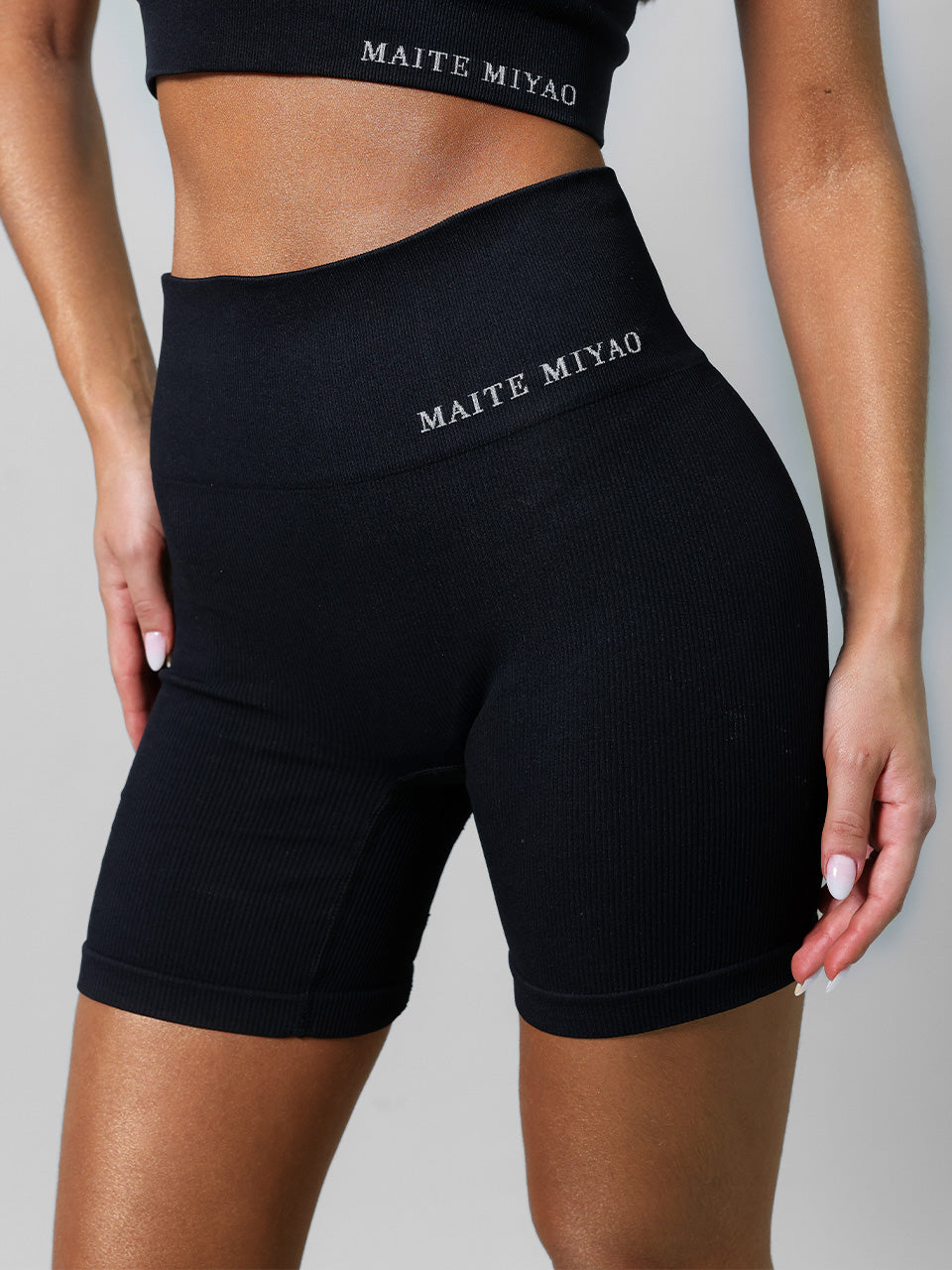 Shorts seamless canelado essential