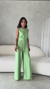 Stories de Macacão Pantalona Feminino Alfaiataria com Amarração Sandra
