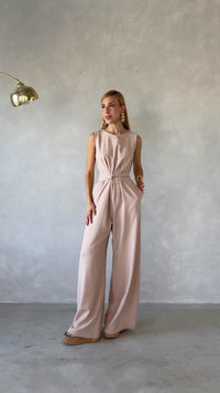 Stories de Macacão Pantalona Feminino Alfaiataria com Amarração Sandra