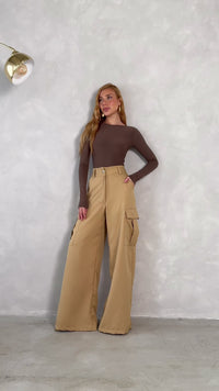 Stories de Calça Cargo Alfaiataria - Raquel