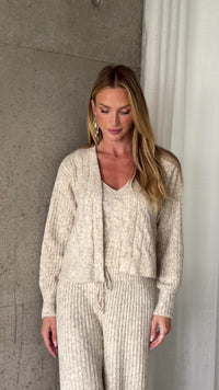 Stories de Conjunto 3 pecas tricot mousse regata casaqueto manga longa slim e calça reta comfy Austria