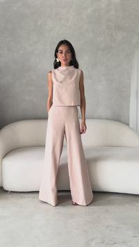 Stories de Conjunto Alfaiataria Calça Pantalona e Blusa Regata Hope