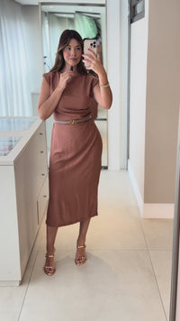 Stories de Vestido com Ombreiras e Drapeado na Cintura Ofelia