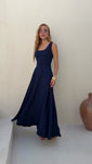 Stories de Vestido Longo Alfaiataria Decote Quadrado e Bolsos Yanca