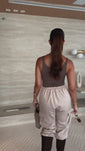 Stories de Body Classico em Decote Quadrado e Alças Retas Juliana
