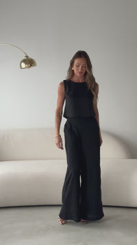 Stories de Conjunto de Linho Calça Pantalona e Blusa Regata Stella