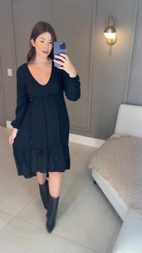 Stories de Vestido Alfaiataria Midi Rodado Lily